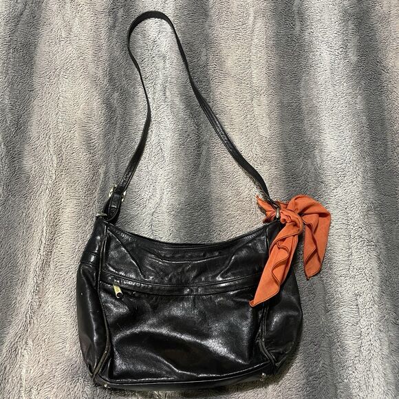 Genuine Leather SAS Women's Black Leather Bag with Single Strap Flawed - Picture 5 of 11